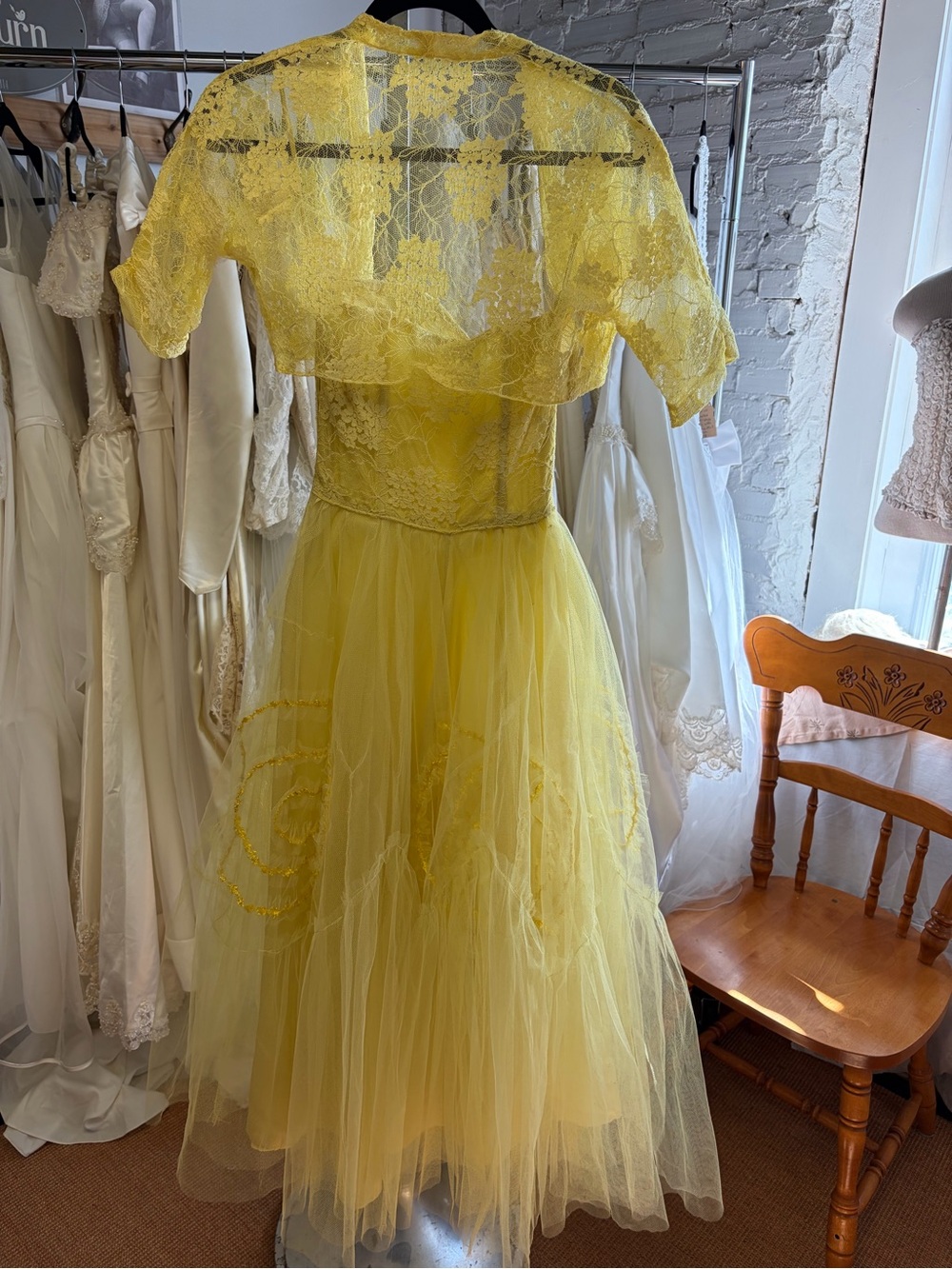 1950s Sunshine Yellow Cocktail Dress - Picture 4 of 7